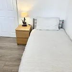 Single Room In House