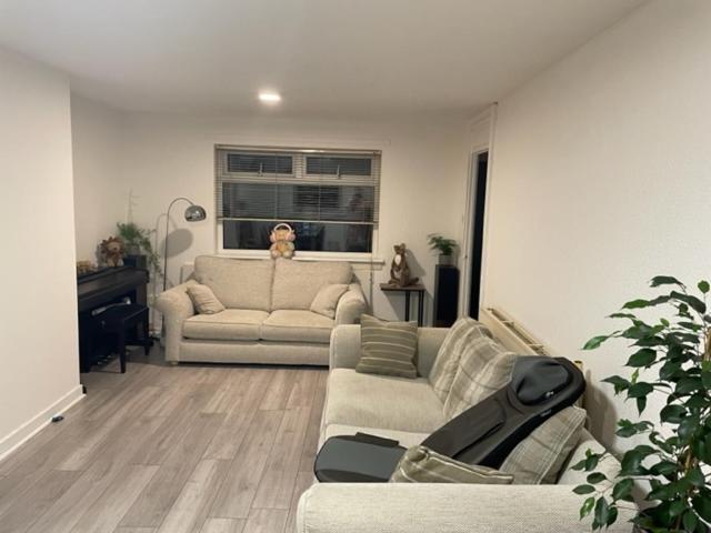 Homestay Single In House Edinburgh